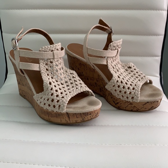 altar’d state tan wedges - Picture 2 of 6